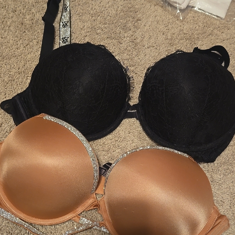 Black and Tan Women's Intimates Set